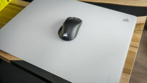 Dla kogo jest szklana podkładka pod mysz? Sprawdziłem Corsair MM Glass Large