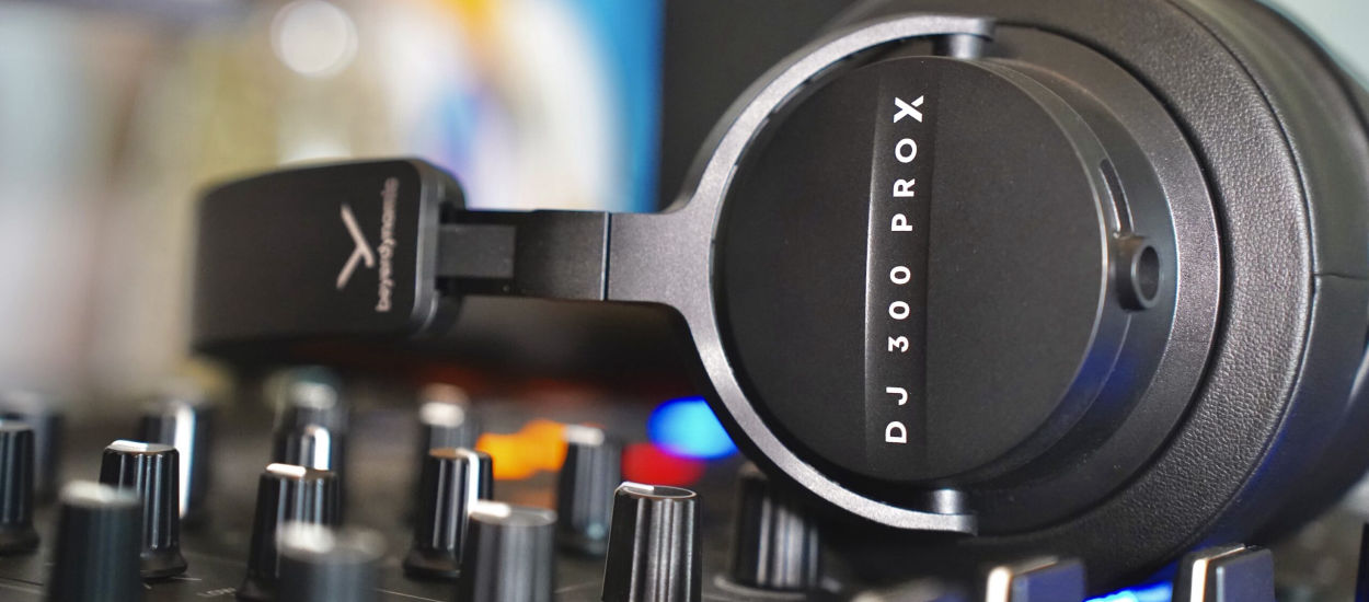 Beyerdynamic DJ 300 Pro X – te słuchawki mają zastąpić DJ-owi dwie pary, ale jest jeden problem