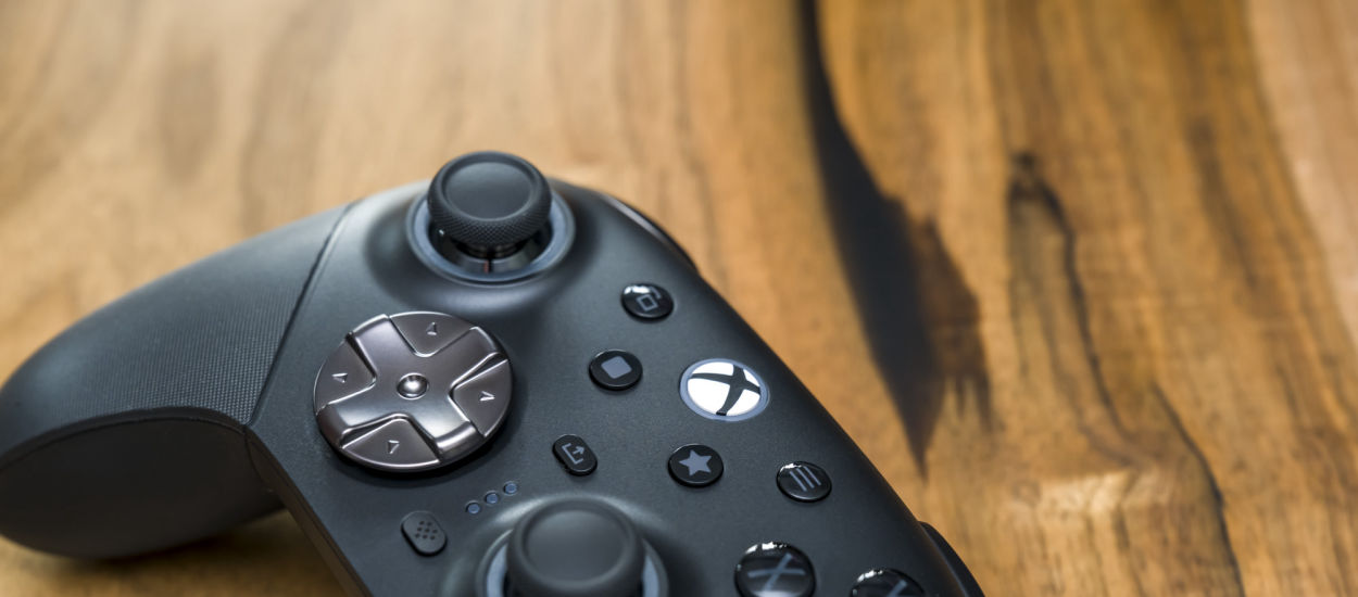8BitDo Ultimate 3E – recenzja. Świetny gamepad z wymiennymi przyciskami i frustrującą aplikacją