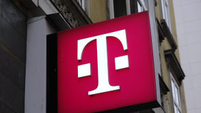 T-Mobile rozdaje kody do Żabki i smartfony. Trwa loteria