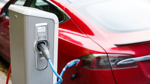 Elektryka podładujesz u sąsiada. Plughome zmienia reguły gry